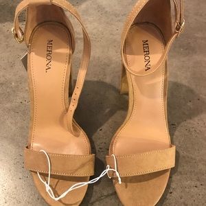 Merona tan suede block heel sandal